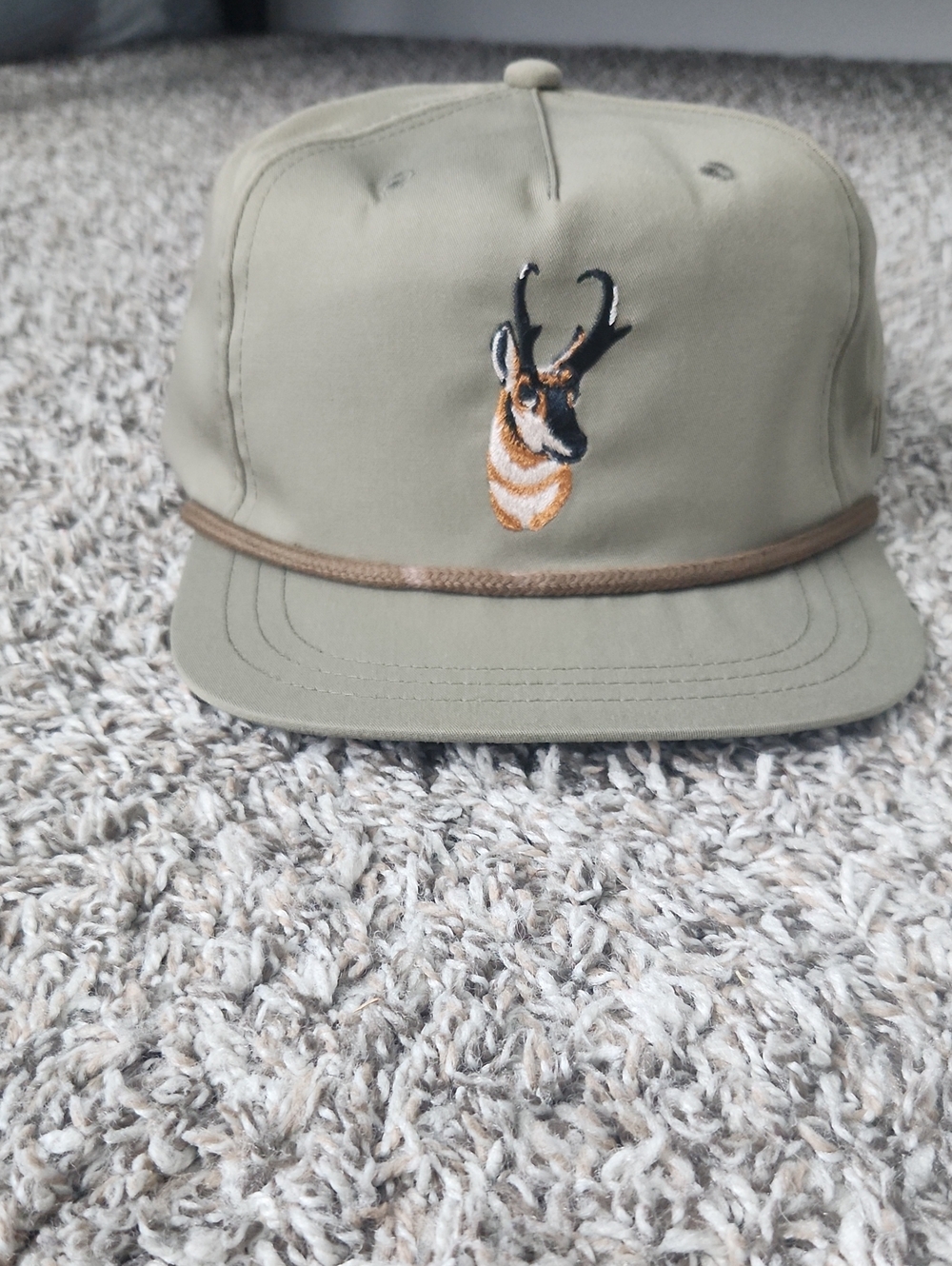 Men's Olive Rope-Trim Hat with Embroidered Antelope